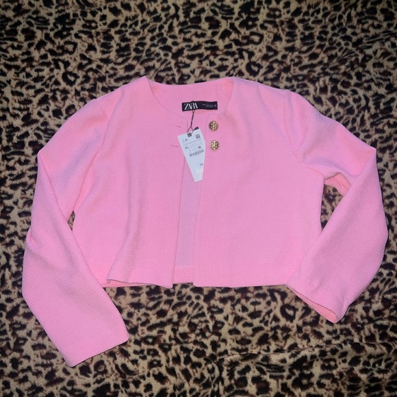 11/11 sale! Cropped Zara overcoat — perfect for Valentine’s/Galentine’s Day!💗 - Picture 8 of 8